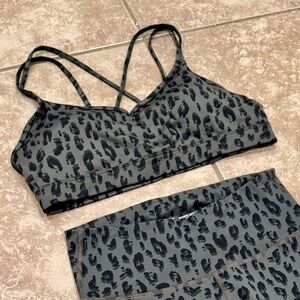 Old Navy Active Dry Fit Sports Bra